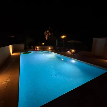 Bellevue Maxime Un Ecrin De Verdure Au Coeur Du Semaphore Piscine Xxl Semesterbostad