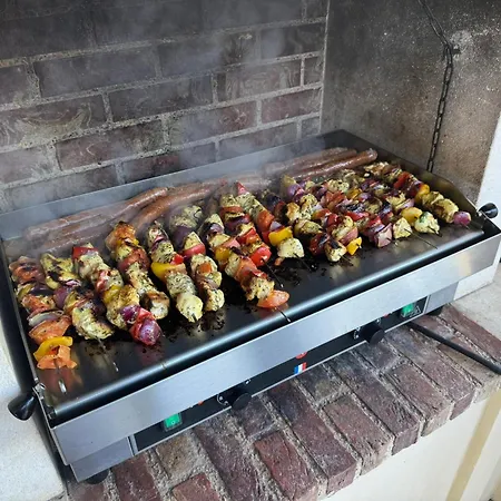 度假居 Bellevue Maxime Un Ecrin De Verdure Au Coeur Du Semaphore Piscine Xxl 圣马克西姆